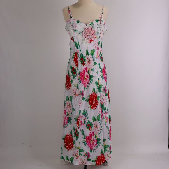 Victoria's Secret Other - Vintage Victoria's Secret NWOT Lace Pearl Long Floral Tropical Nightgown Dress M